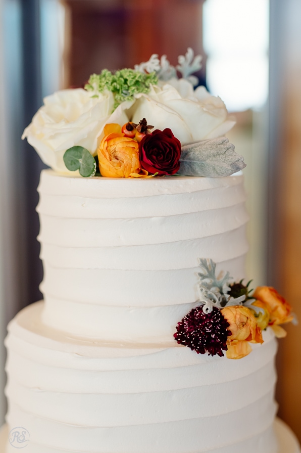 Elegant Fall wedding cake ideas