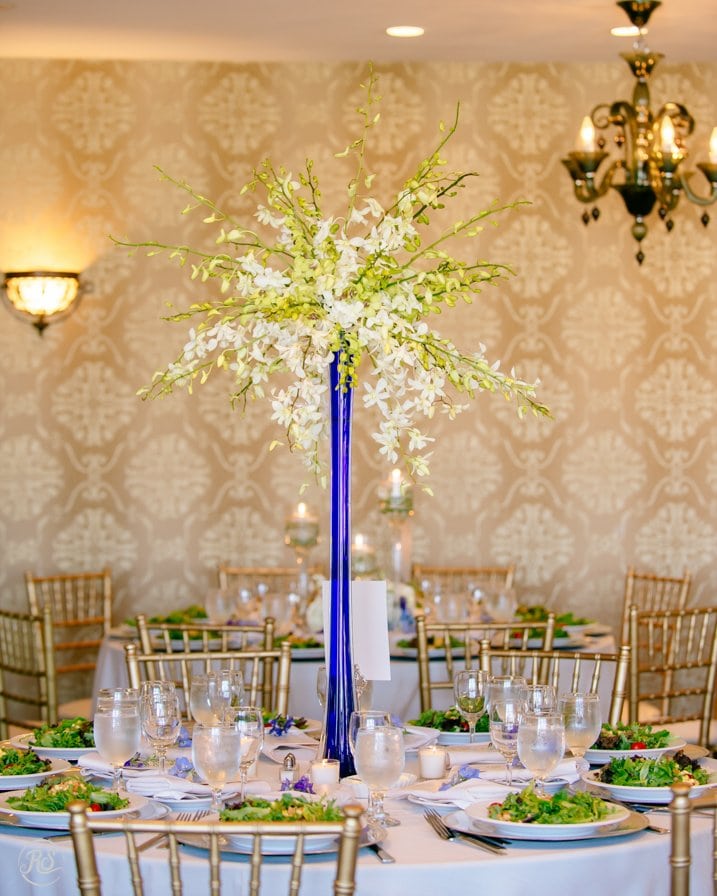 blue and white wedding centerpieces 