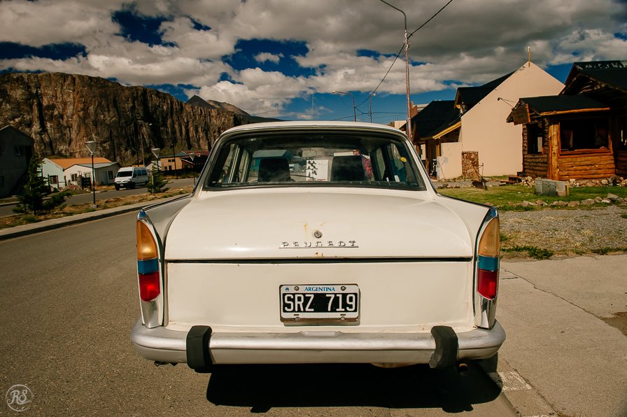 El Chalten Patagonia Mt Fitz Roy, Peugeot Historic Car