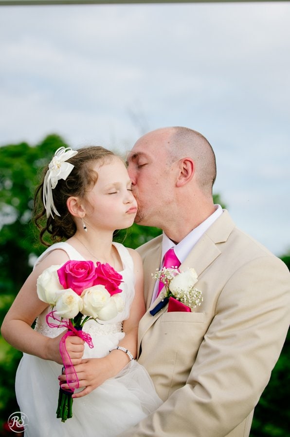 Groom with his daughter 