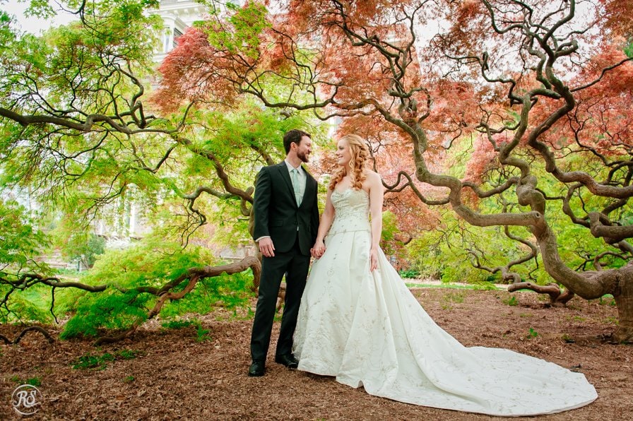 Bride and Groom at cylburn arboretum under red maple