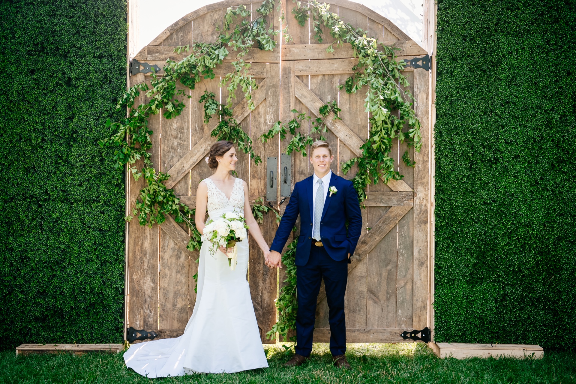 Maryland secret garden wedding portraits of bride and groom