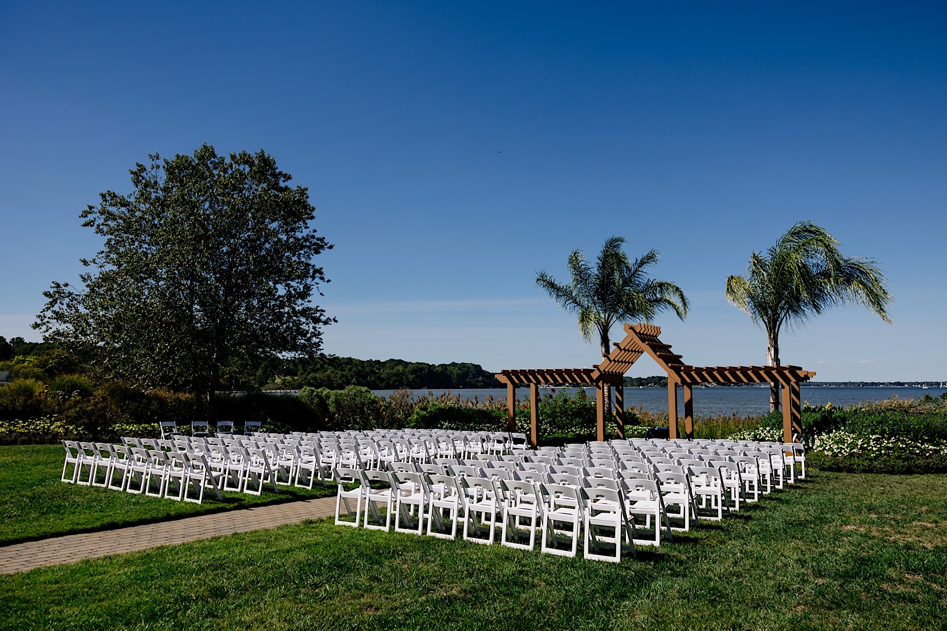 the lawn at herrington on the bay